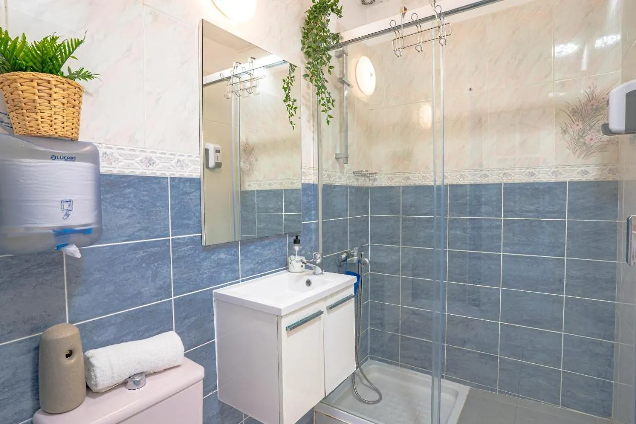 Gasthof Hostel Neon Tenerife Guaza