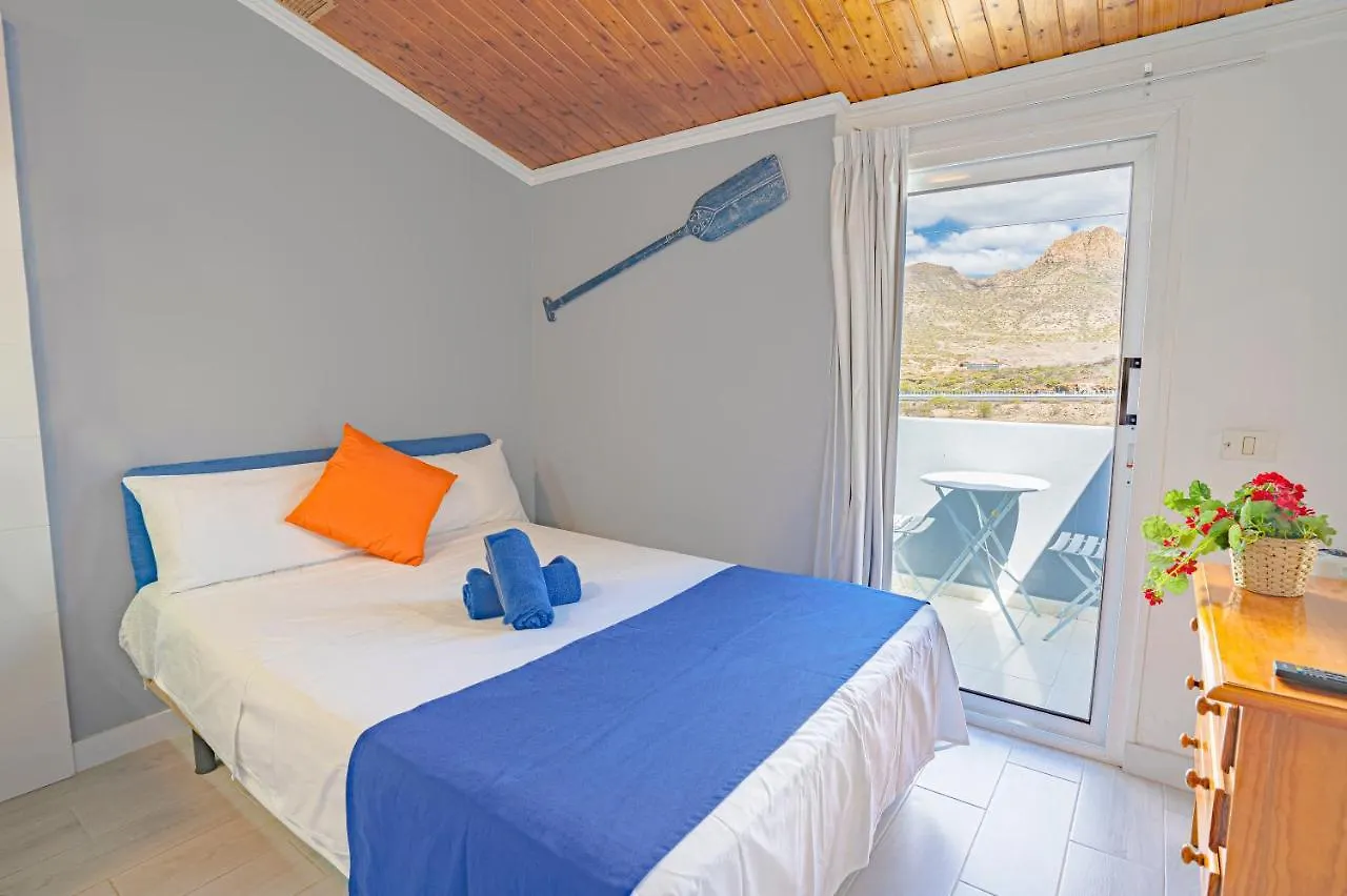 Hostel Neon Tenerife Guaza 0*,