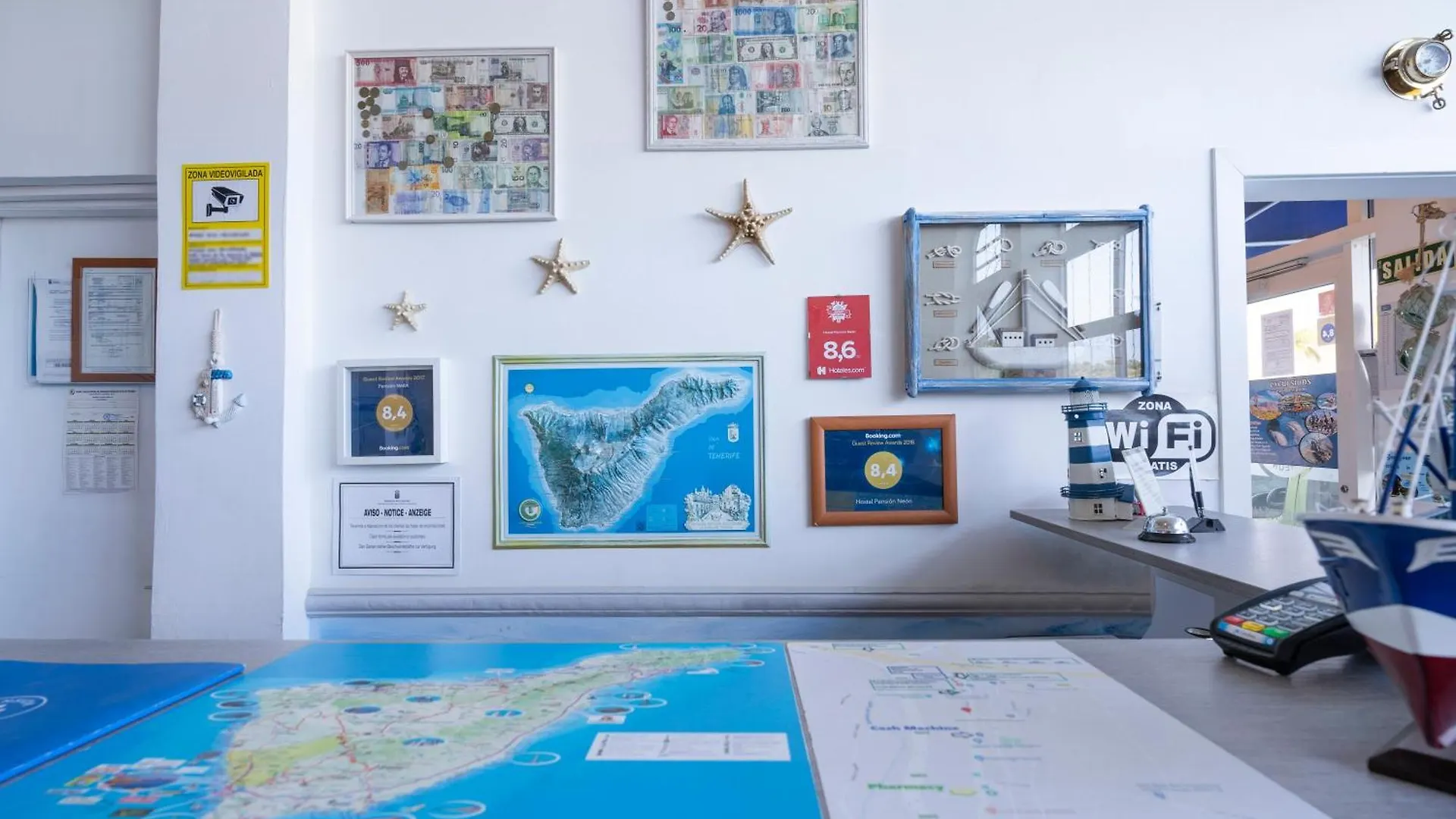 Guest house Hostel Neon Tenerife Guaza